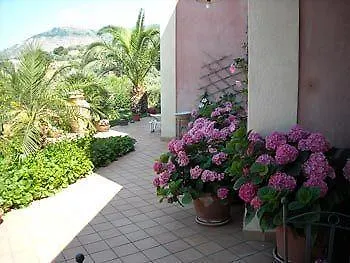 Farm stay Agriturismo Villa Luca Sant'Agata di Militello