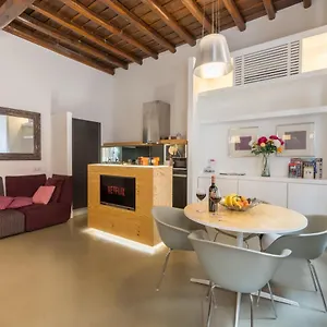  Apartment Silver Spanish's Steps Italy